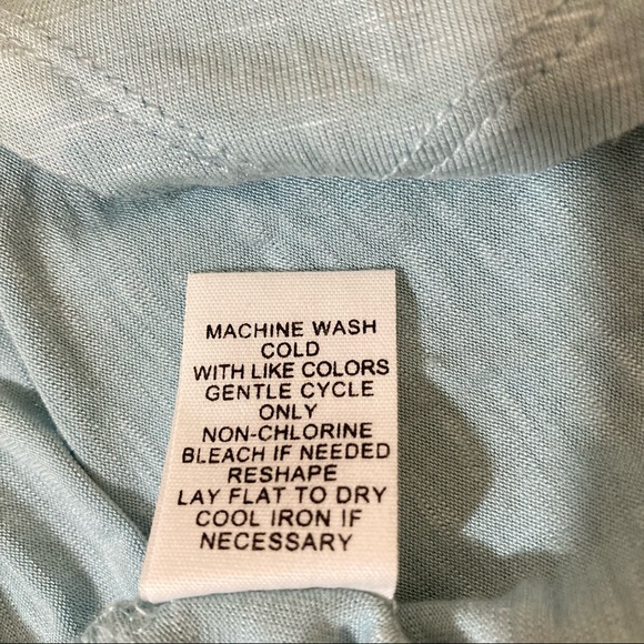 89TH & MADISON Crochet Sleeves Shark Hem Baby Blue Tunic Top Oversized Small - Picture 10 of 10